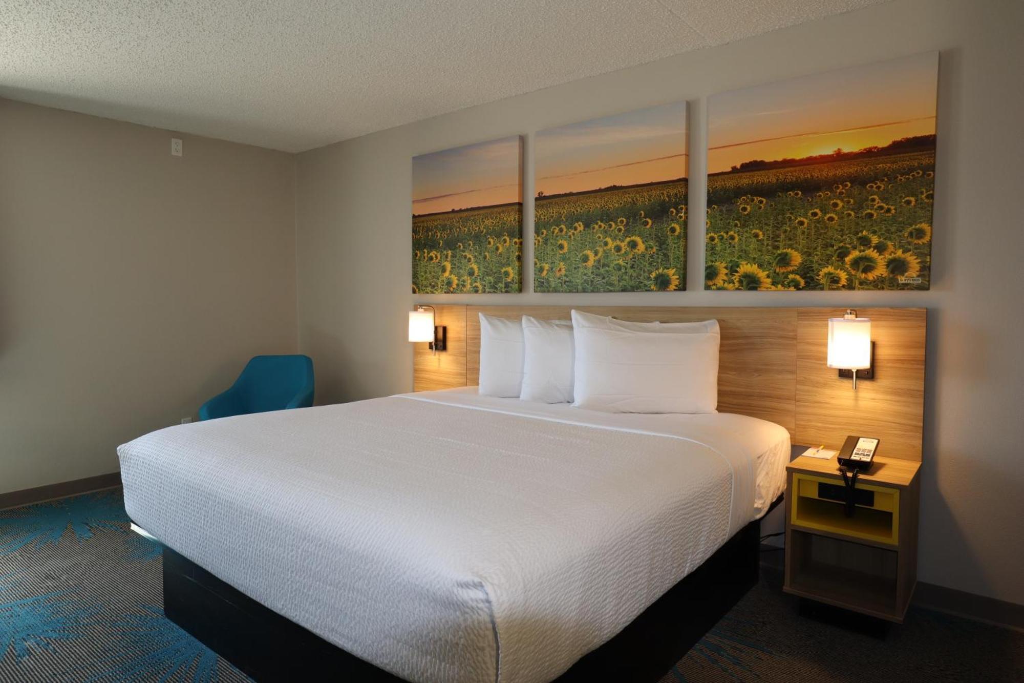 Days Inn By Wyndham Mandan Bismarck Area Extérieur photo